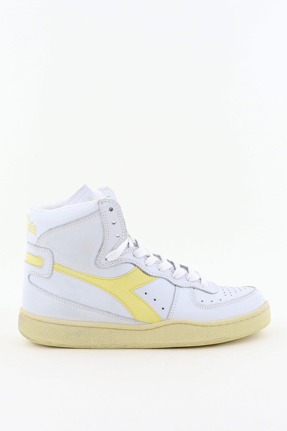 Diadora Heritage sneakers Mi Basket Used 201.158569 geel Diadora Heritage sneakers Mi Basket Used 201.158569 geel