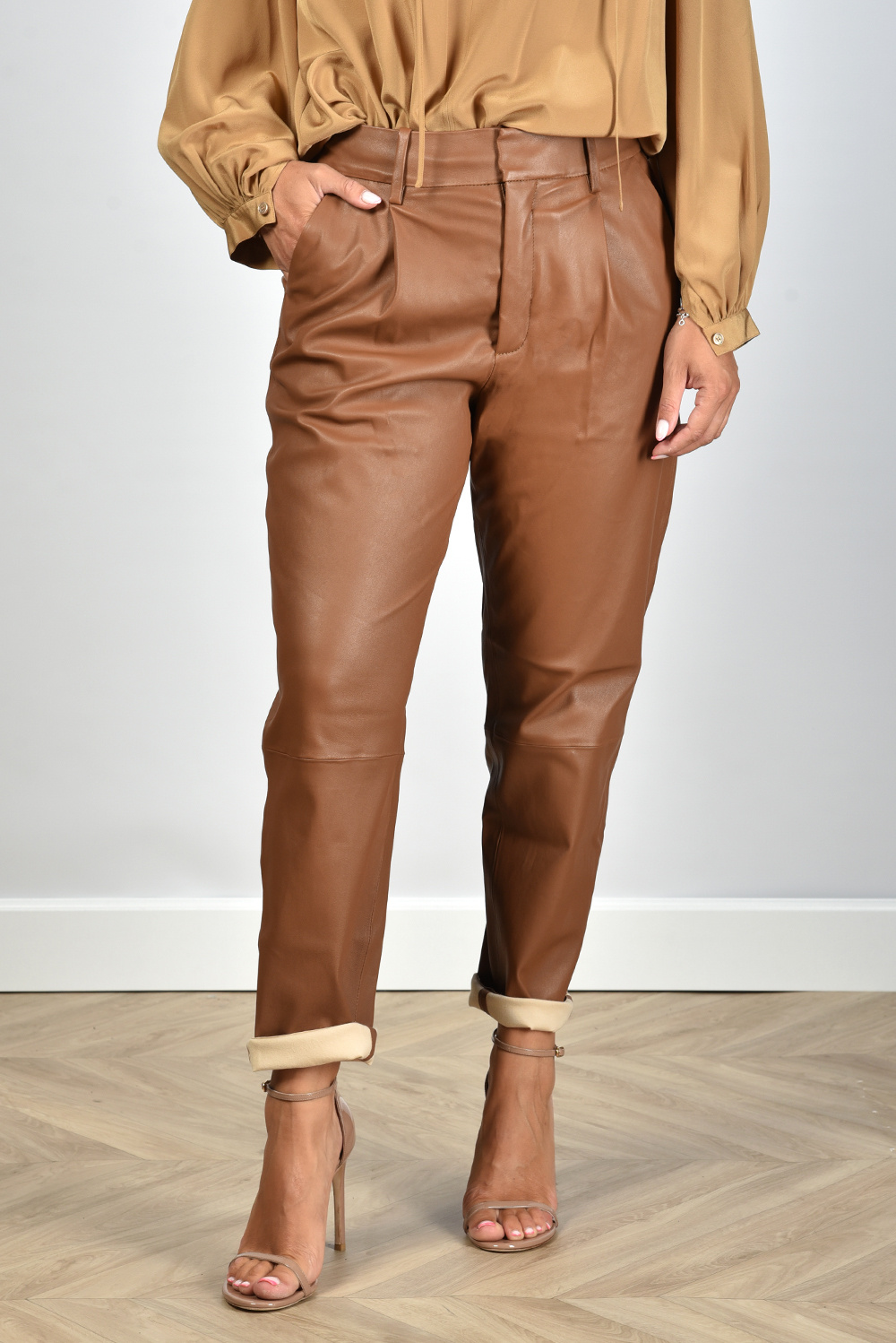 Enes broek Annie cognac Enes broek Annie cognac