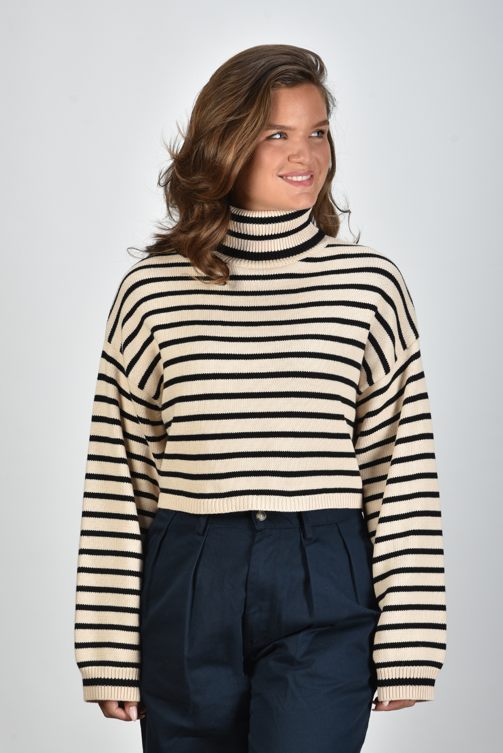 Denimist trui Cropped Stripe Turtleneck DSWWY0044 zwart Denimist trui Cropped Stripe Turtleneck DSWWY0044 zwart