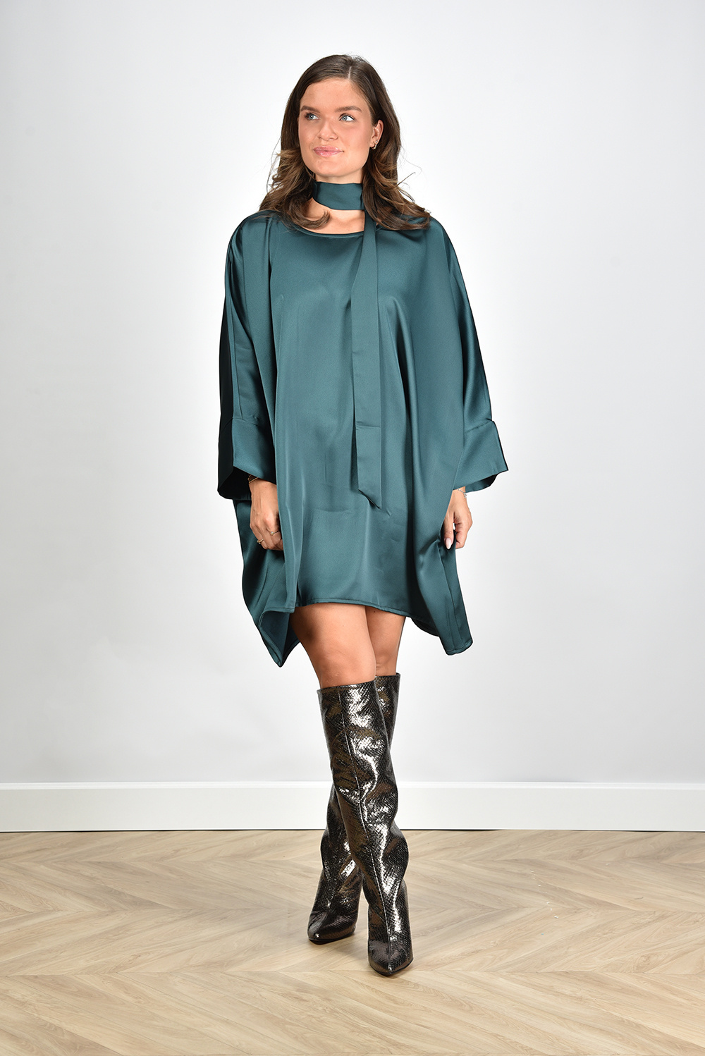 Sea Me Happy jurk Soraya short Silky groen Sea Me Happy jurk Soraya short Silky groen
