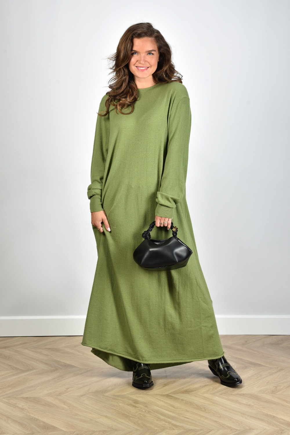 Extreme Cashmere jurk Maria 239 nymph Extreme Cashmere jurk Maria 239 nymph