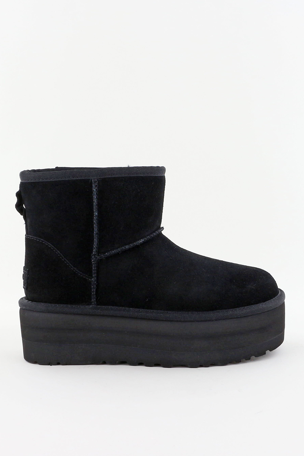 UGG enkellaarsjes Classic Mini Platform 1134991 black UGG enkellaarsjes Classic Mini Platform 1134991 black