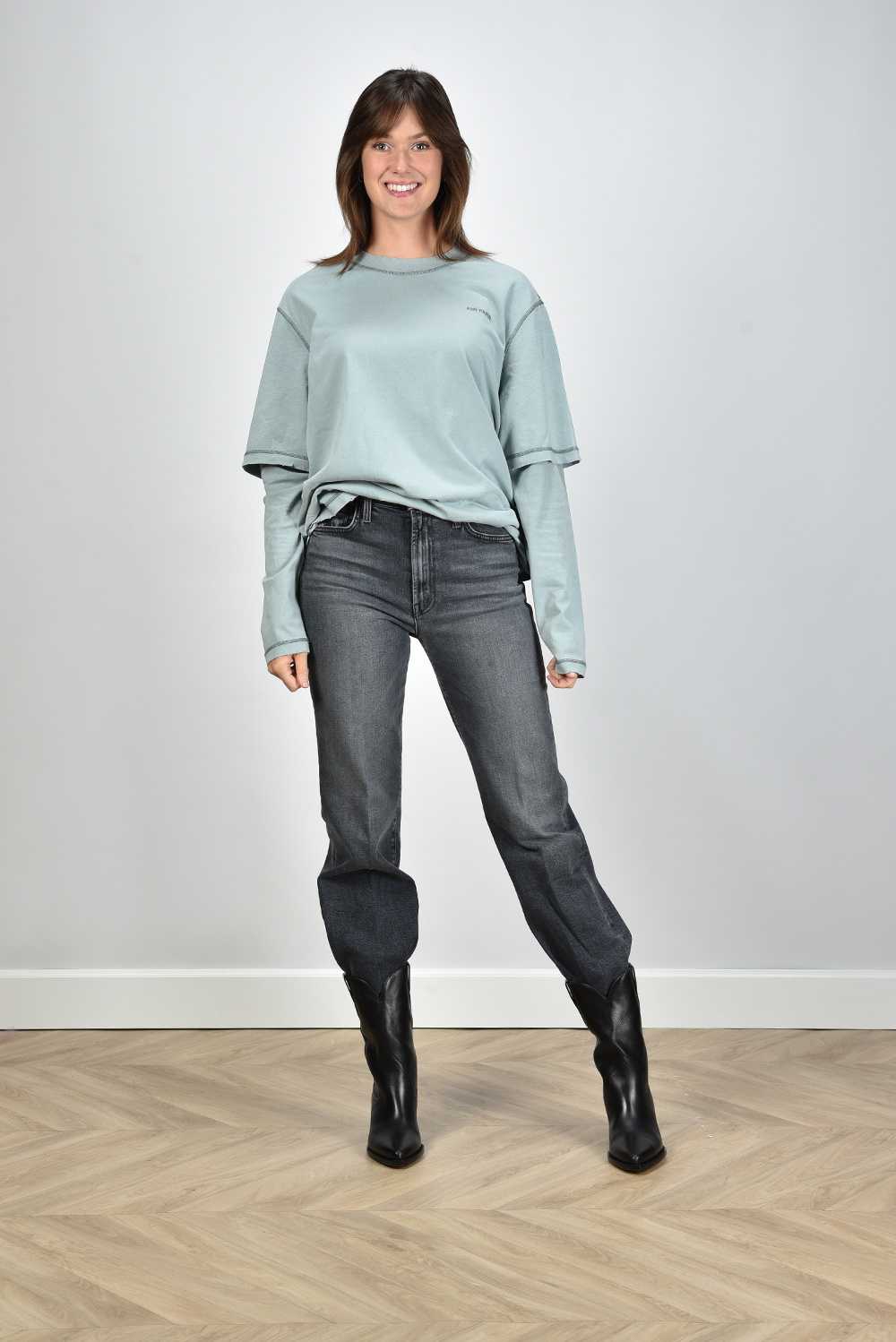 Ami Paris t-shirt Fade Out UTS216.JE0051 groen Ami Paris t-shirt Fade Out UTS216.JE0051 groen