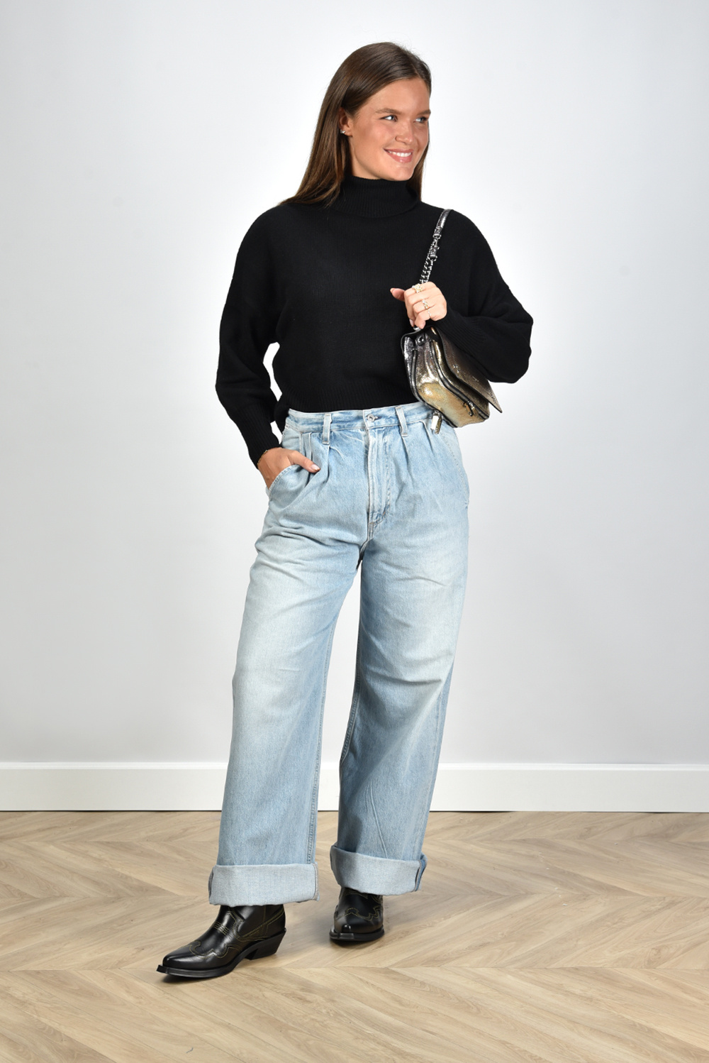 Les Tricots de Lea trui Monprince 32991 zwart Les Tricots de Lea trui Monprince 32991 zwart