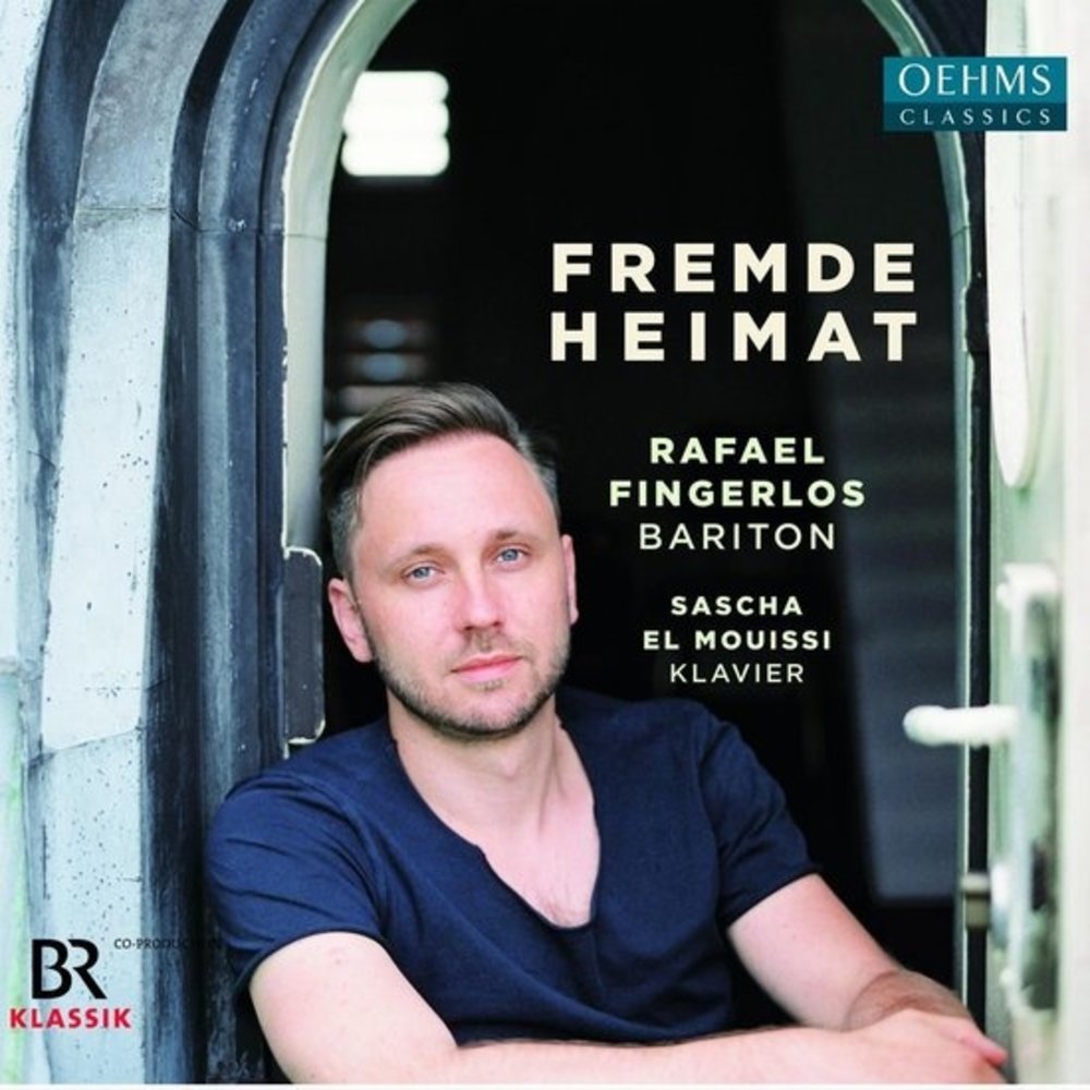 Grand Piano Fremde Heimat