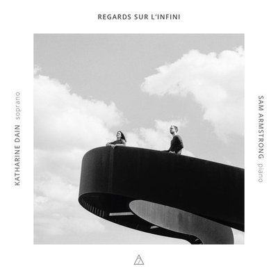 Regards Sur L'Infini