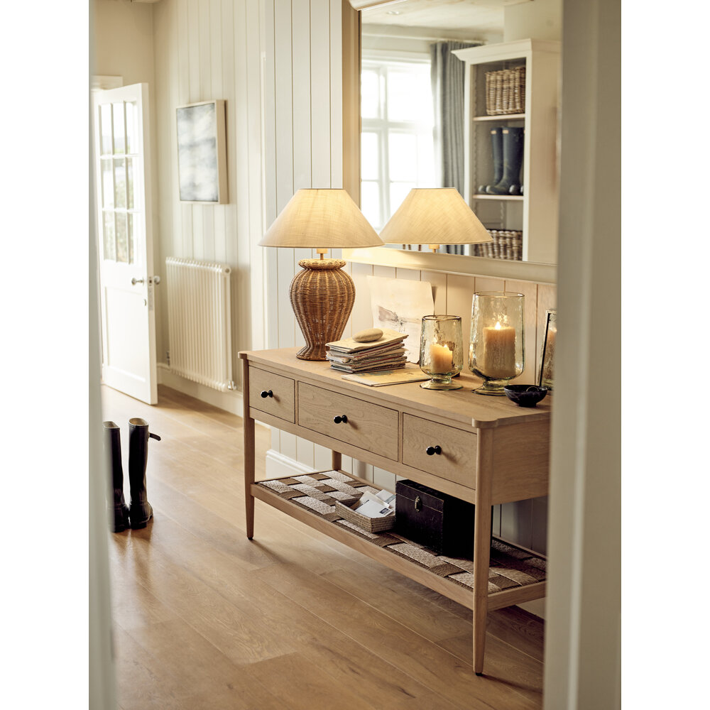 Neptune Neptune Frome console table - Natural Oak