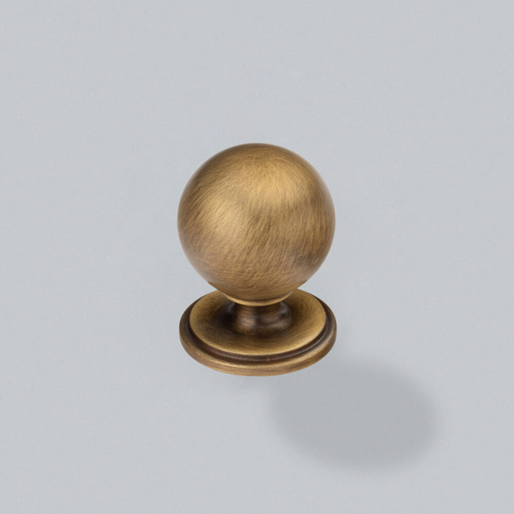 HH Greenwich  knob round 29mm GGRK029 H+H Greenwich HH Greenwich  knob round 29mm GGRK029