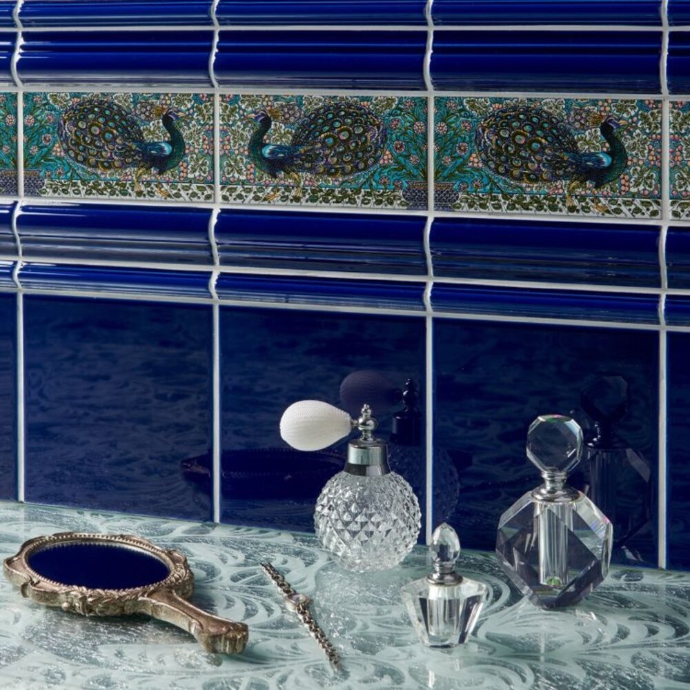 OS Artworks OS Artworks Arts&Crafts Peacock Border 2-tile set on Brilliant White