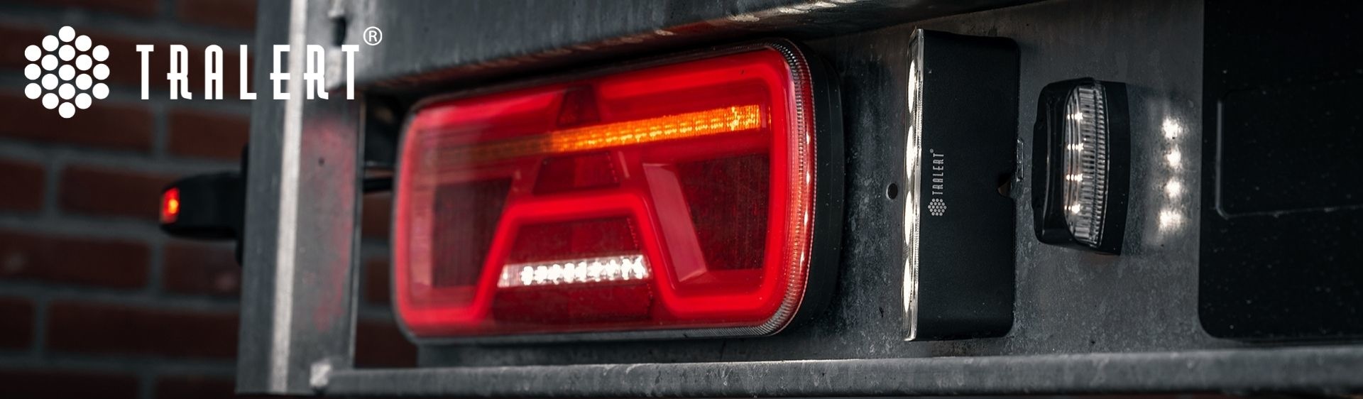 LED-Innenbeleuchtung für Lkw  TRALERT® LED-Fahrzeugbeleuchtung