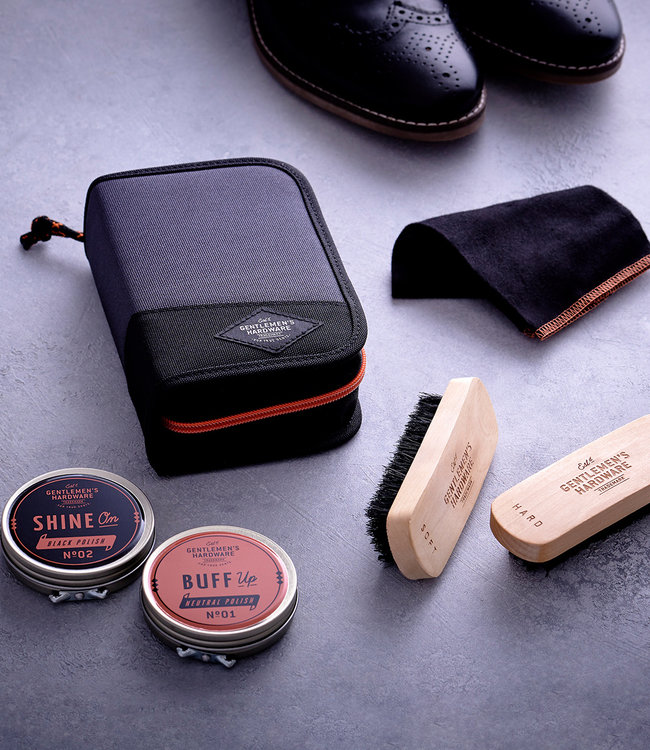 gentlemen's hardware shoe shine kit