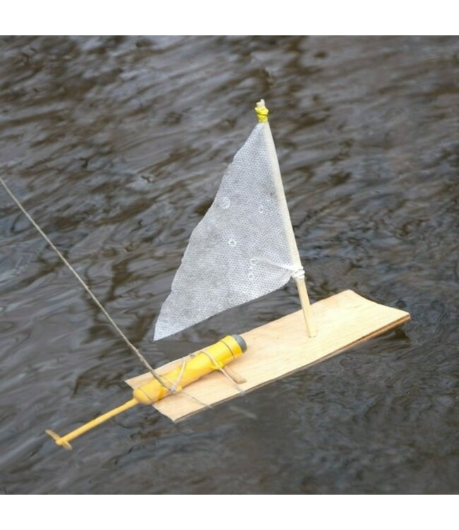 Kikkerland Motorboot DIY bouwpakket