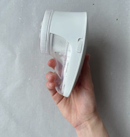 PLUISJES VERWIJDEREN PETITEKNIT