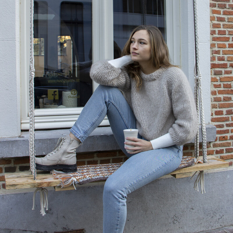 WORKSHOP FLUFFY RAGLAN TRUI