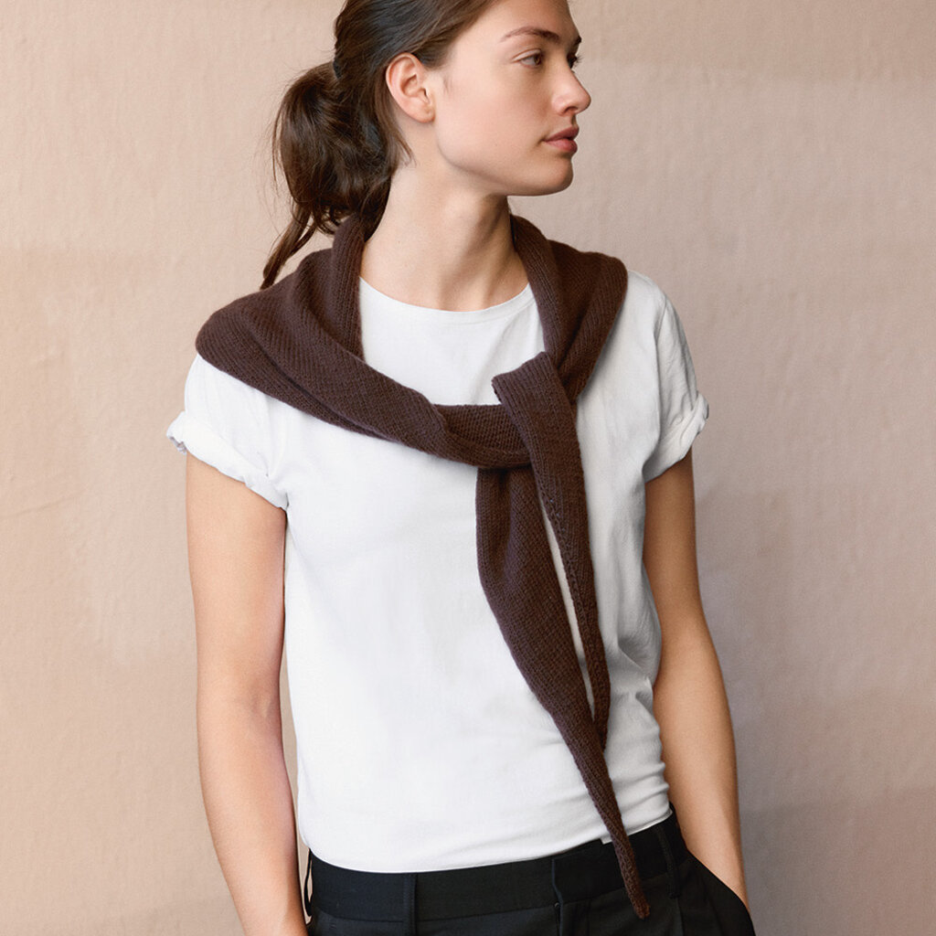 TRIANGLE SHAWL 2508-03