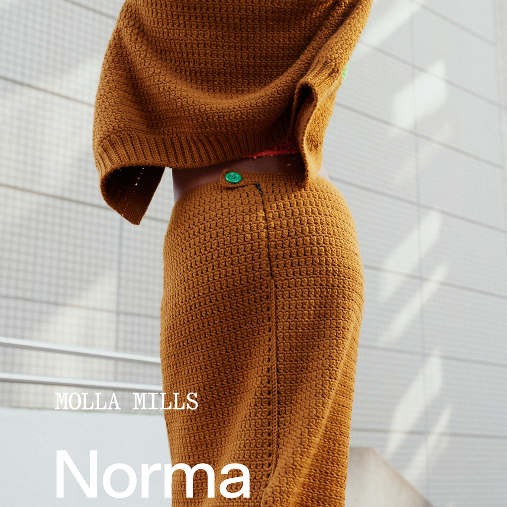 MOLLA MILLS HOOK OUT!