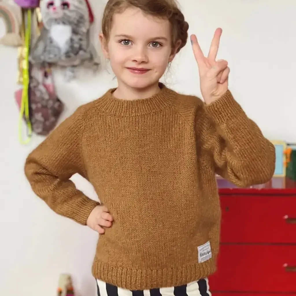 NO FRILLS SWEATER JUNIOR