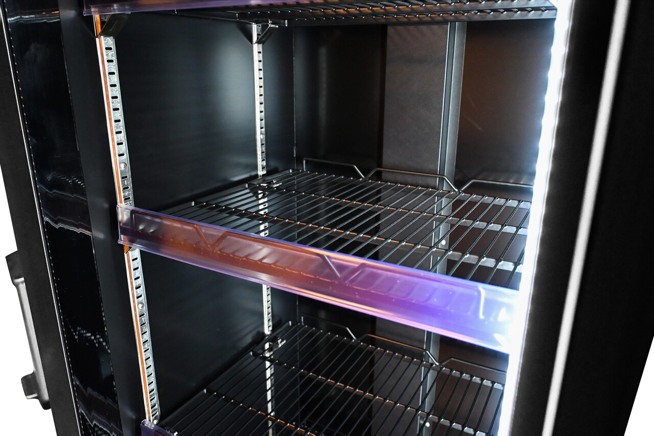 SIBERO Zwarte Horeca Koelkast 380 Liter met Glasdeur en Blauwe LED – Digitaal Temperatuurdisplay