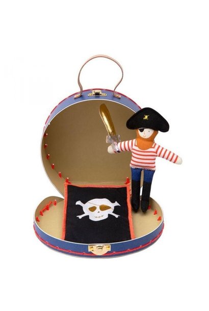 Suitcase Pirate