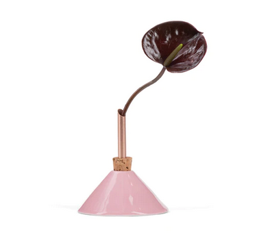 Glazen Vaasje Triangel - Dew Pink Small - Scandinavia Form-1