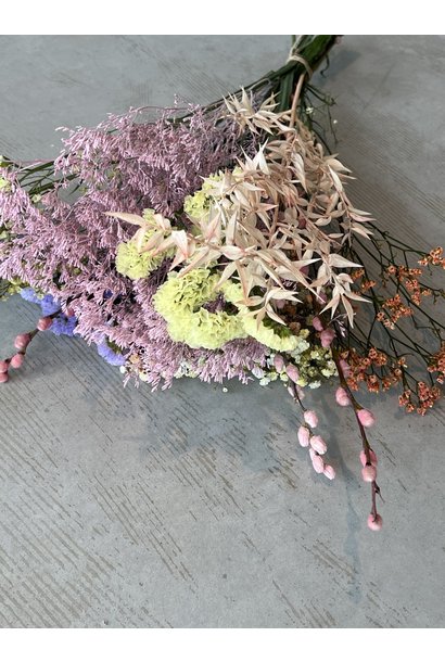 Dried Flowers Pastel Fever