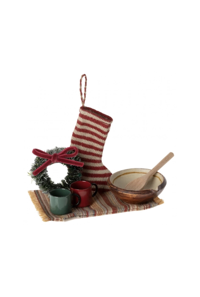Cosy Christmas Dollhouse Accessories