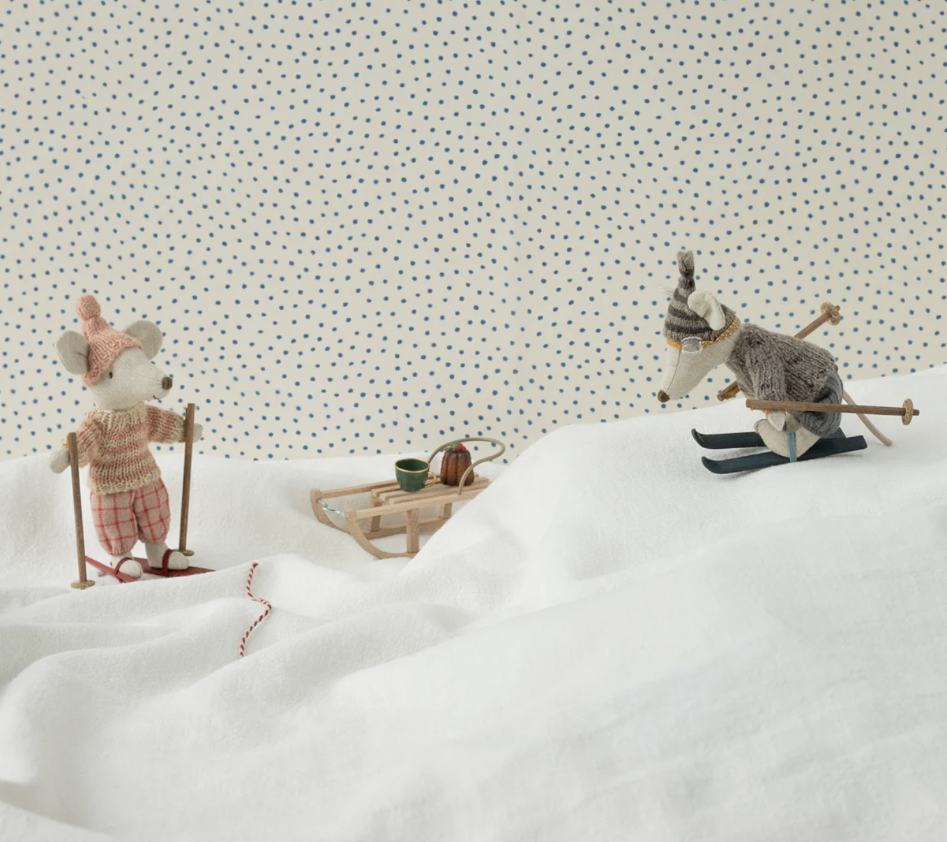 Knitted Sweater And Hat Big Brother Mouse - Maileg-3