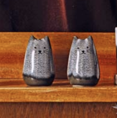 cat sat & pepper shakers - Sass & Belle-2