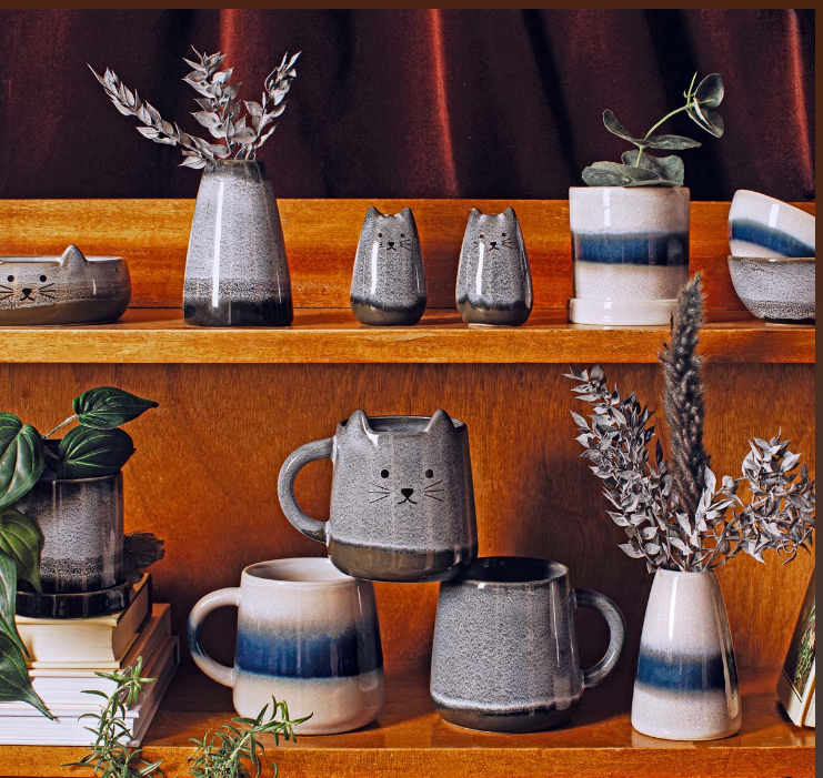 cat sat & pepper shakers - Sass & Belle-3