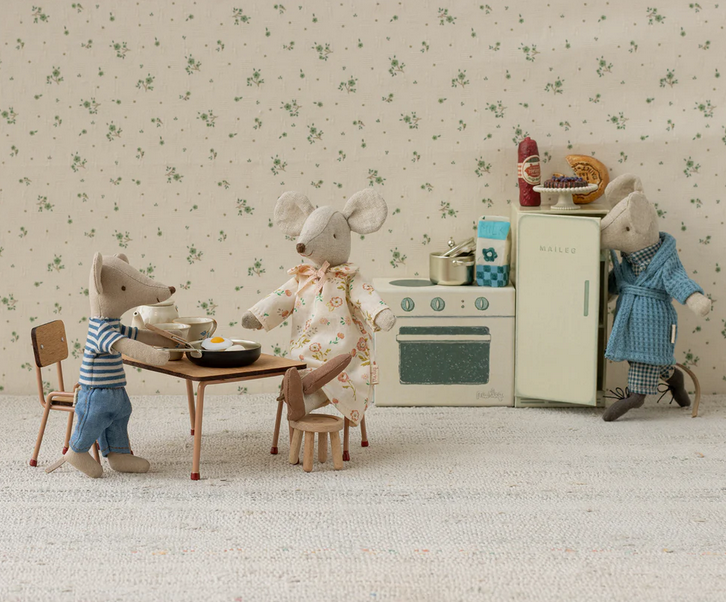 Chair Mouse Dark Powder - Maileg-2