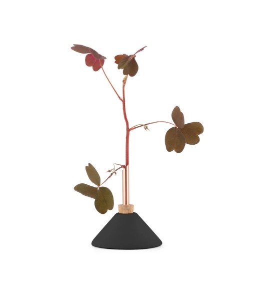 Glazen Vaasje Triangel - Ash Black Small - Scandinavia Form-2