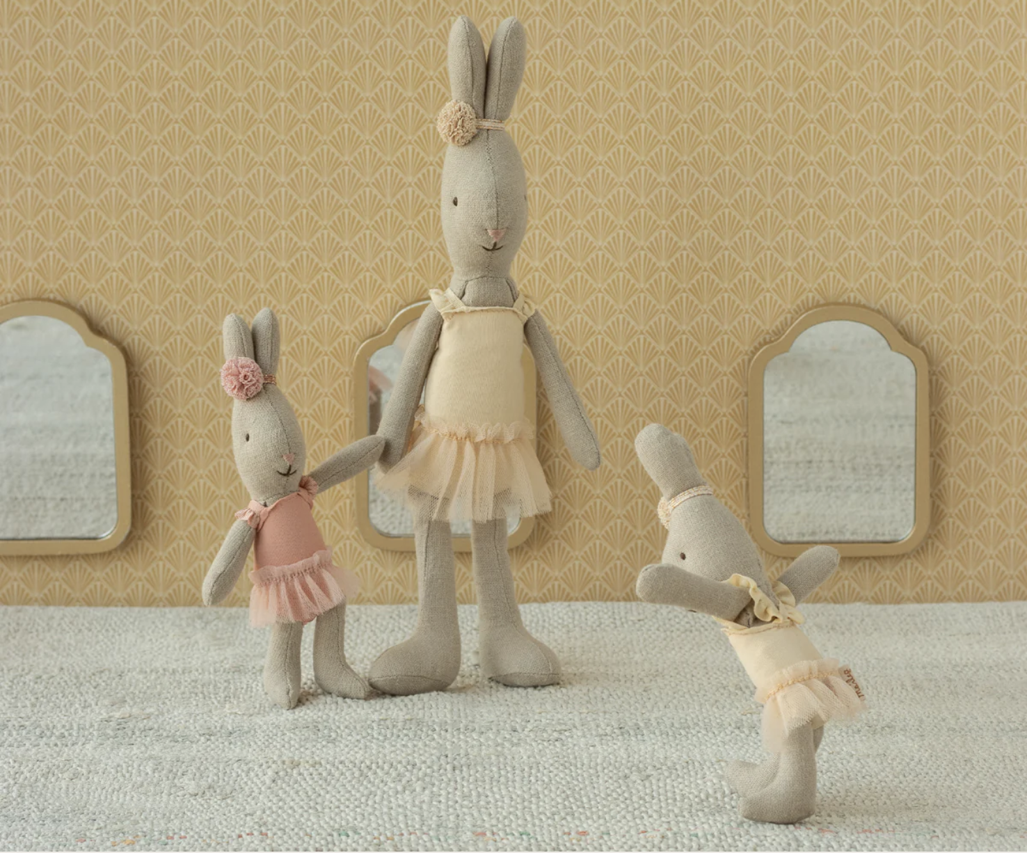 Rabbit Micro Ballerina Cream-2