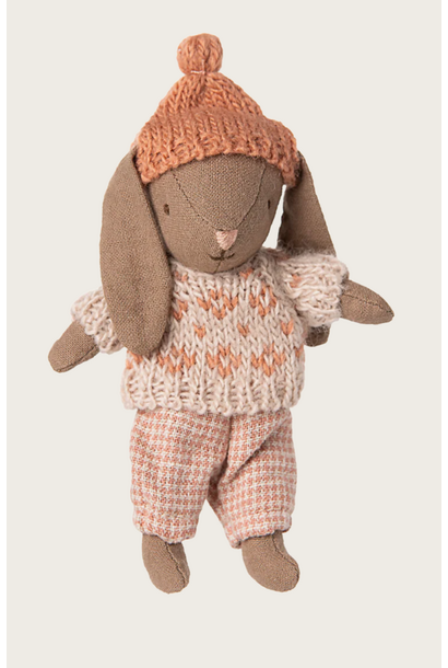 Winter Bunny Micro - Brown Rose