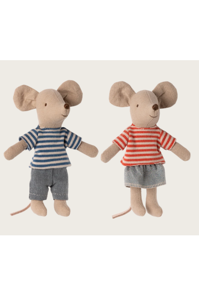 Louimax and Stella Little Brother and Sister Mice