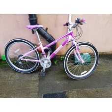 Pink bike second hand new arrivals