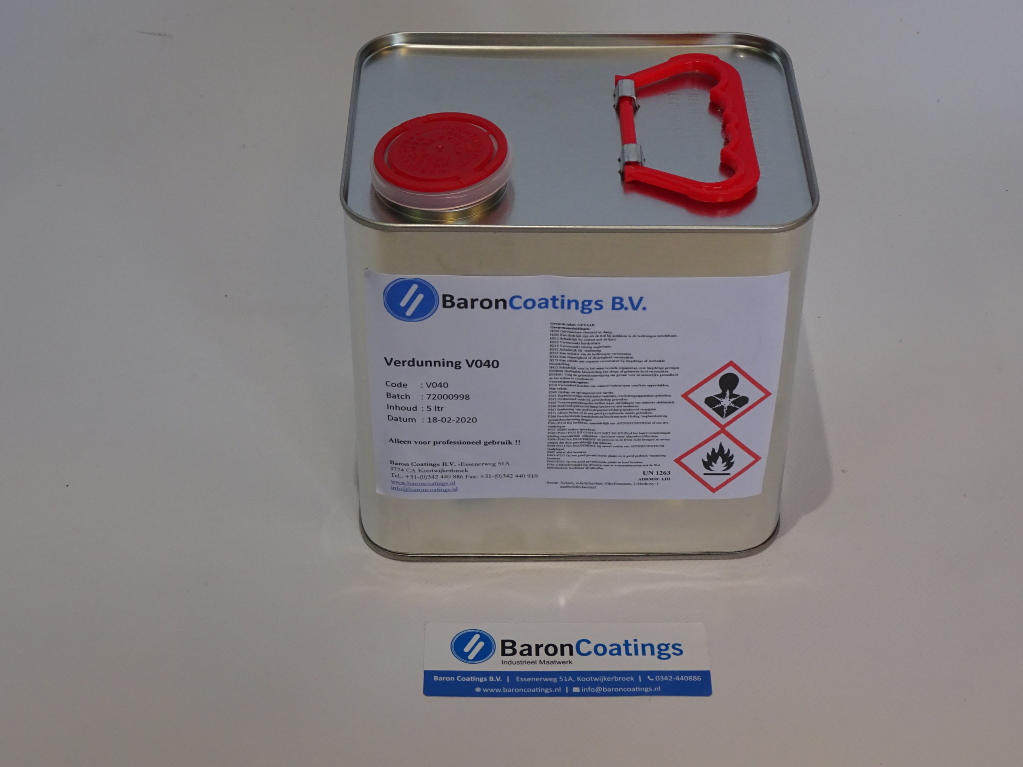 De ultieme gids voor de twee meest gebruikte coatings voor betonnen vloeren