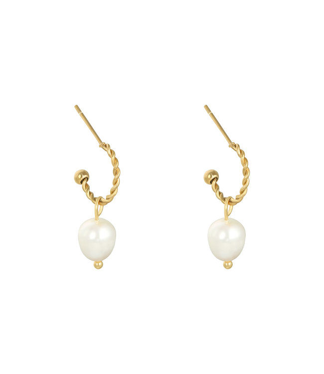Pearl Party Earrings