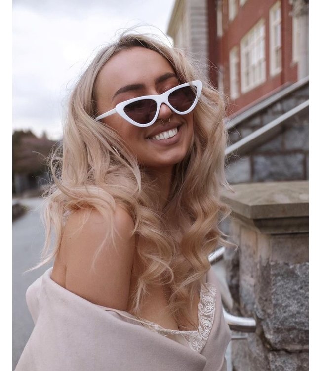 Gigi Cateye Sunglasses / White