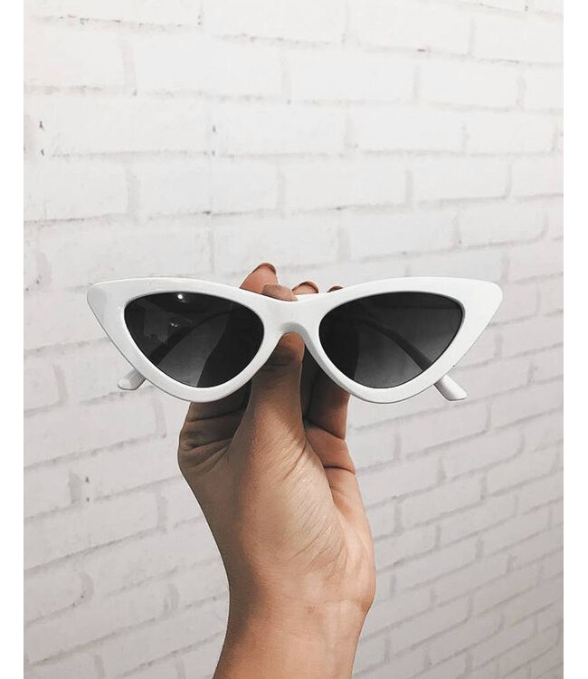 Gigi Cateye Sunglasses / White