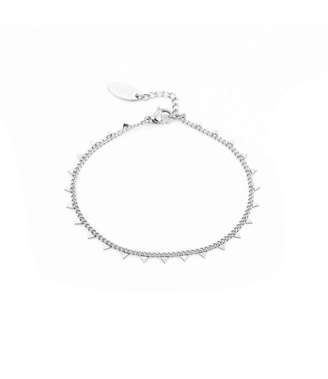 Tiny Triangle Bracelet