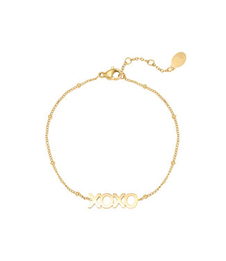Gold Dotted XOXO Bracelet