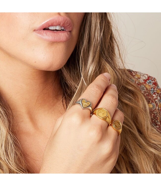 Gold The Wolves Signet Ring