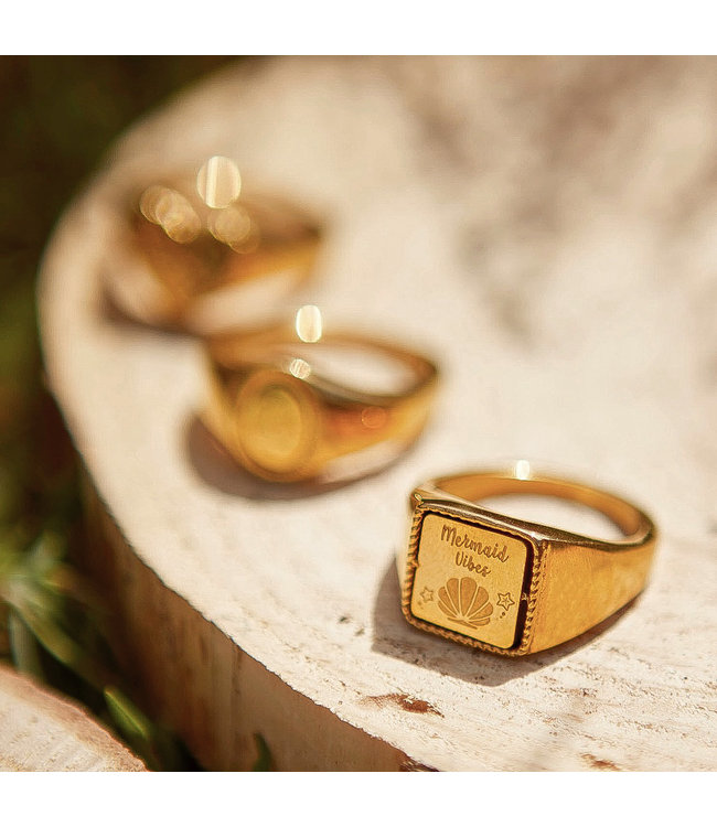 Mermaid Vibes Signet Ring