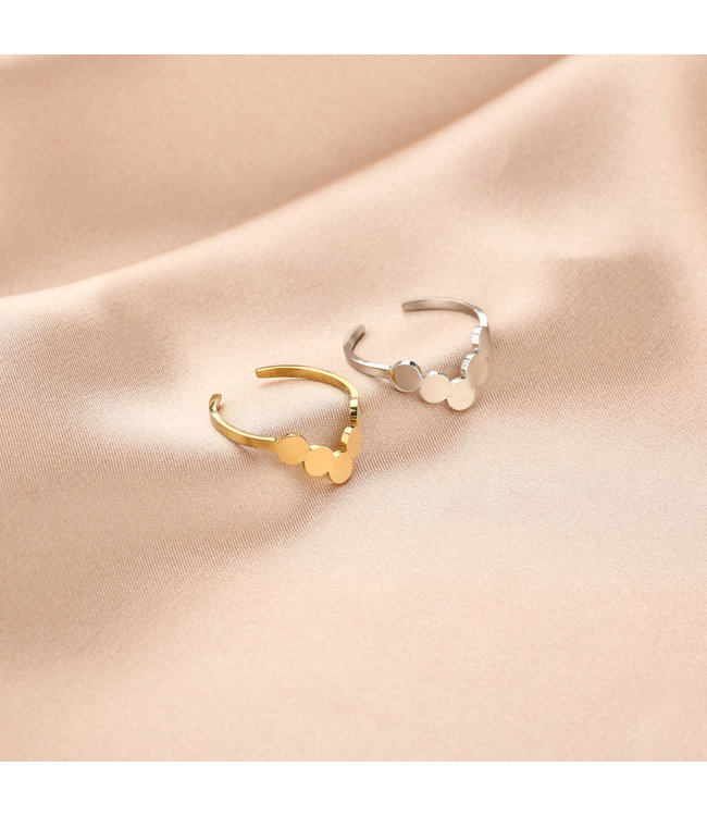 Full of Circles Ring