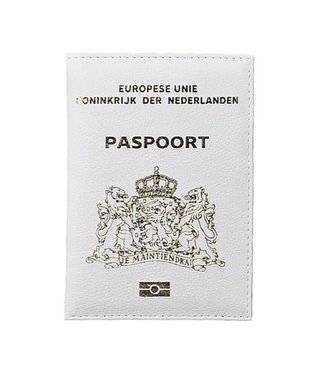 Passport Cover / White