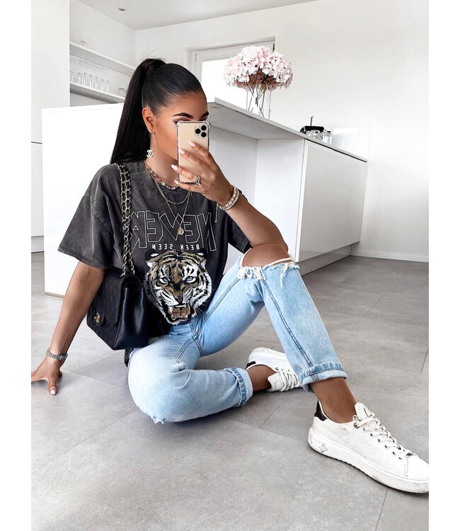 Tiger Tee / Washed Grey