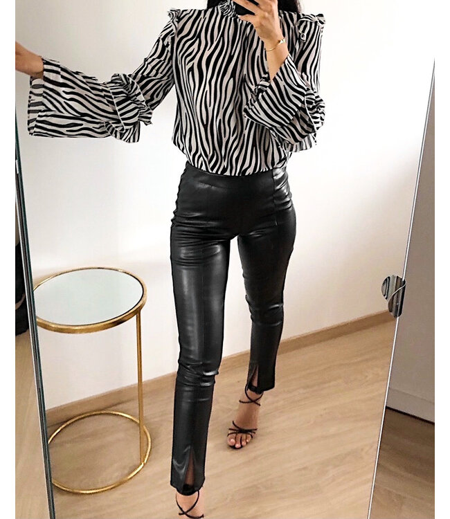 Front Split Pants / Black