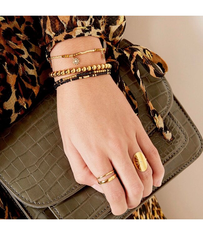 Daisies For You Bracelet