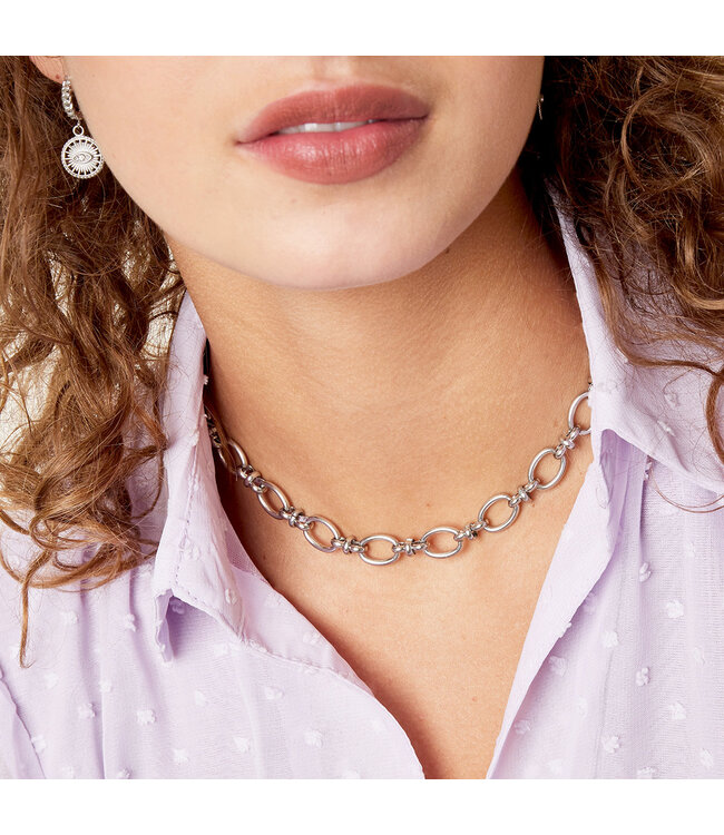 Criss Cross Necklace