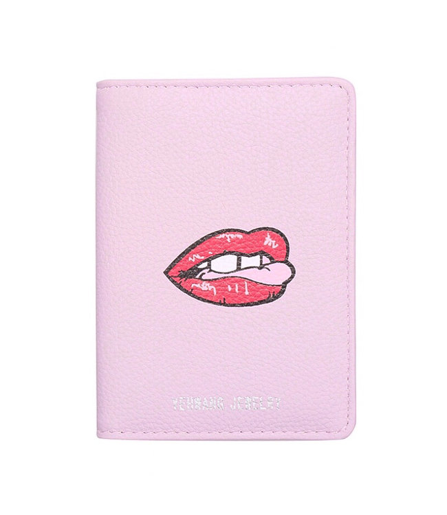 Sweet Lips Passport Cover / Pink